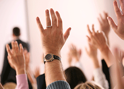 FPA urging Australian to get professional financial advice.