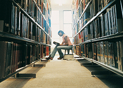 Adelaide and Bendigo Bank launch 2014 scholarship program.