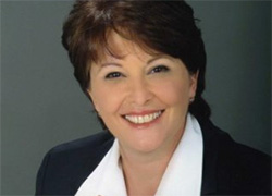 Julie Knutsen